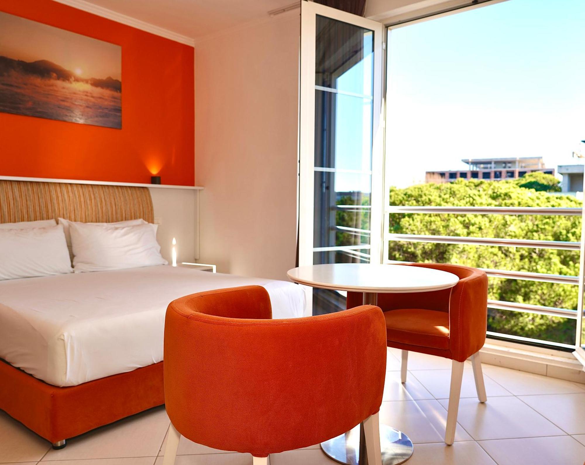 Hotel Monaco & Garden Golem  Dış mekan fotoğraf